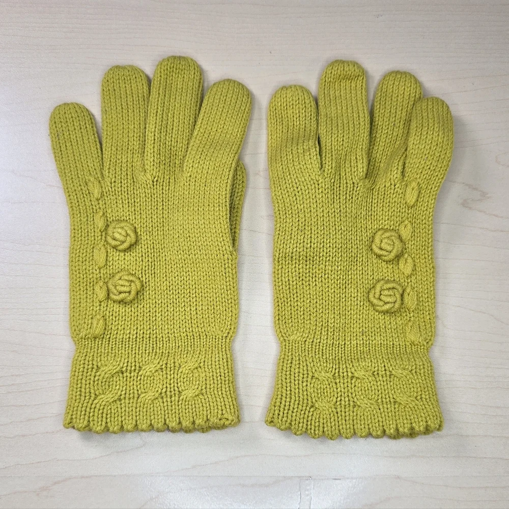 Vintage‎ Knit Floral Accent Gloves Mustard Yellow